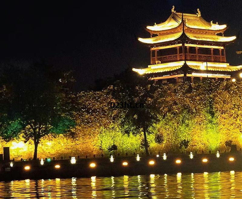 古(gu)運(yun)河夜遊