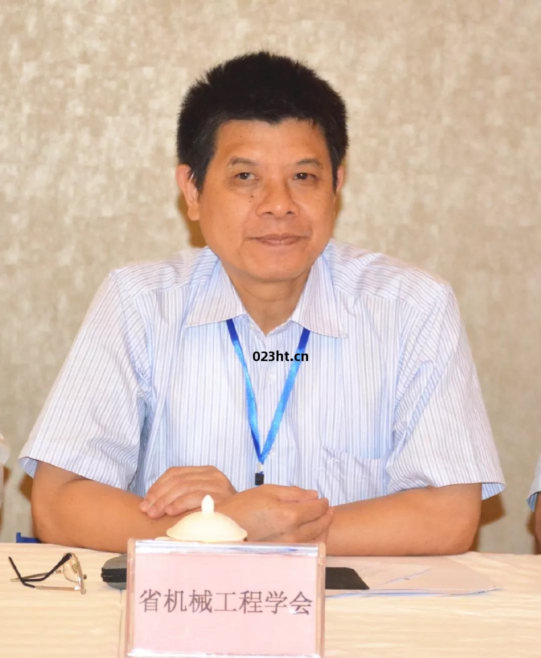 副(fu)秘書長(chang)