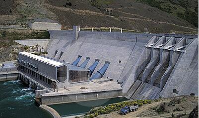 水(shui)力(li)發(fa)電(dian)